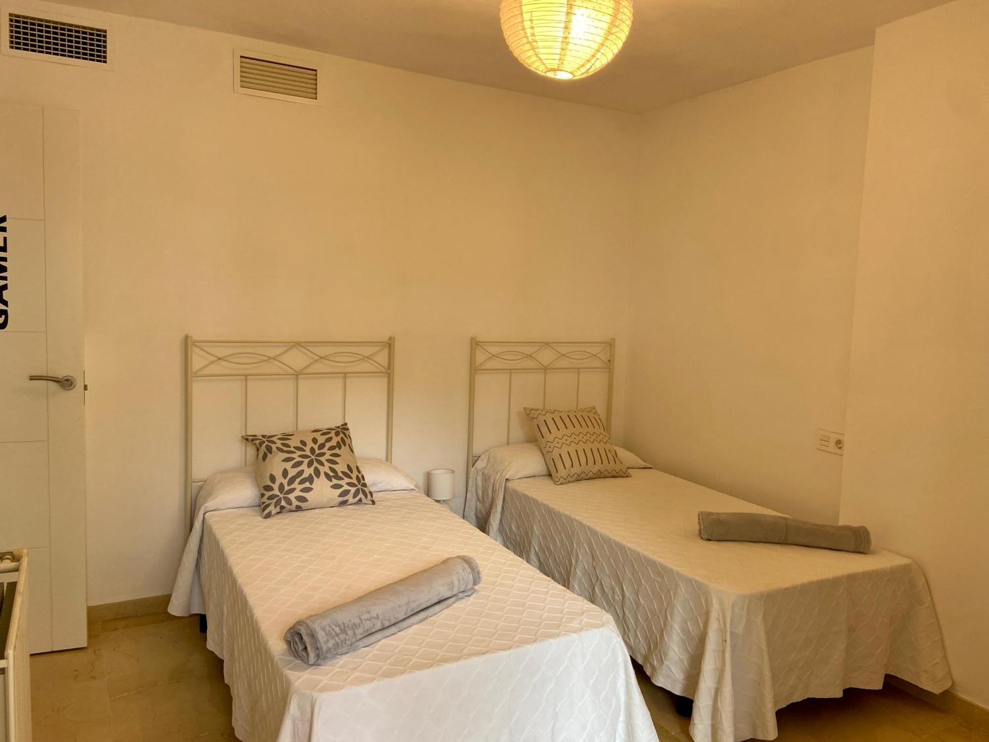 Apartamento Con Vistas Y Terraza En Guadalmina Mad Marbella Exterior foto