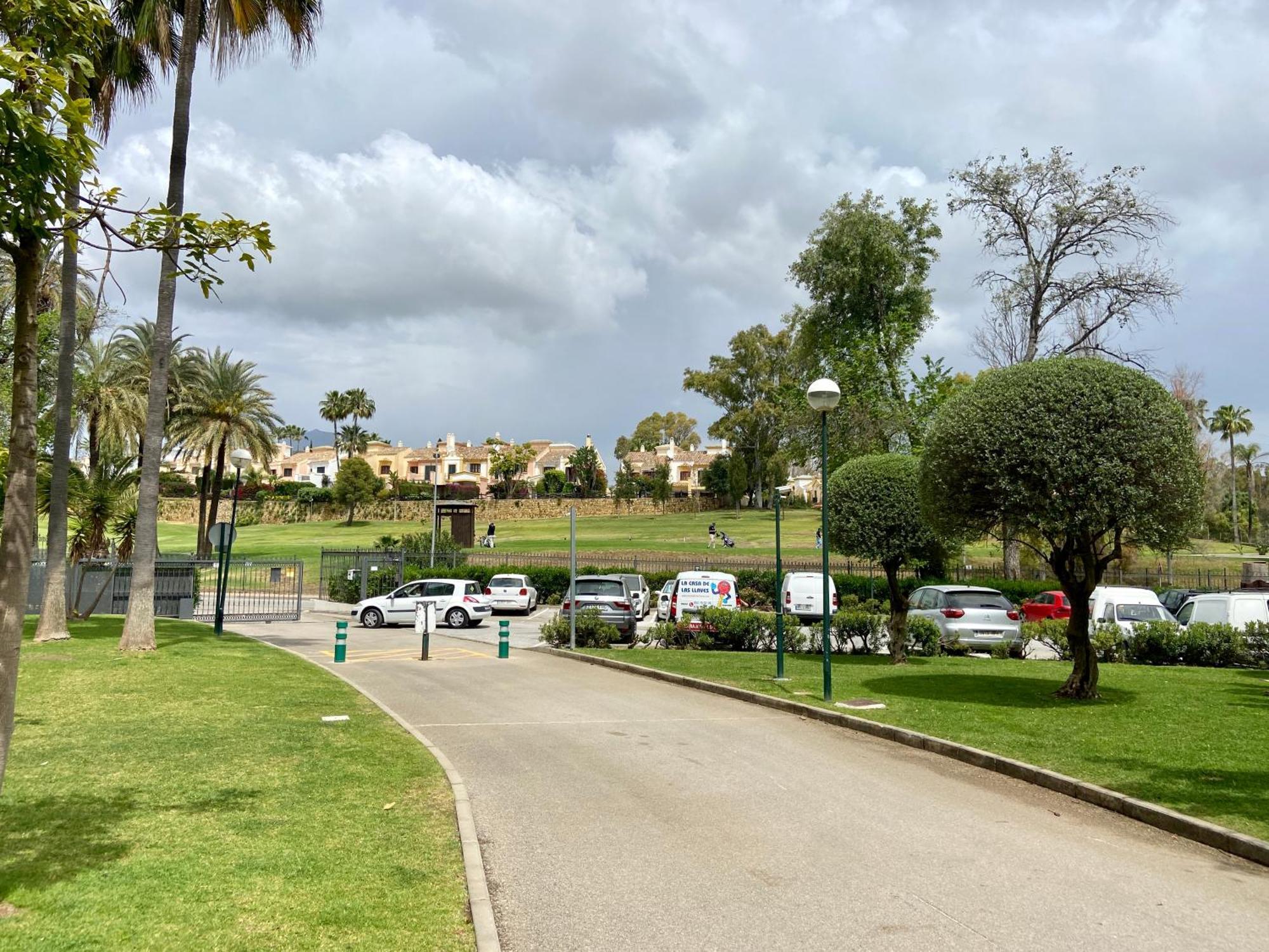 Apartamento Con Vistas Y Terraza En Guadalmina Mad Marbella Exterior foto