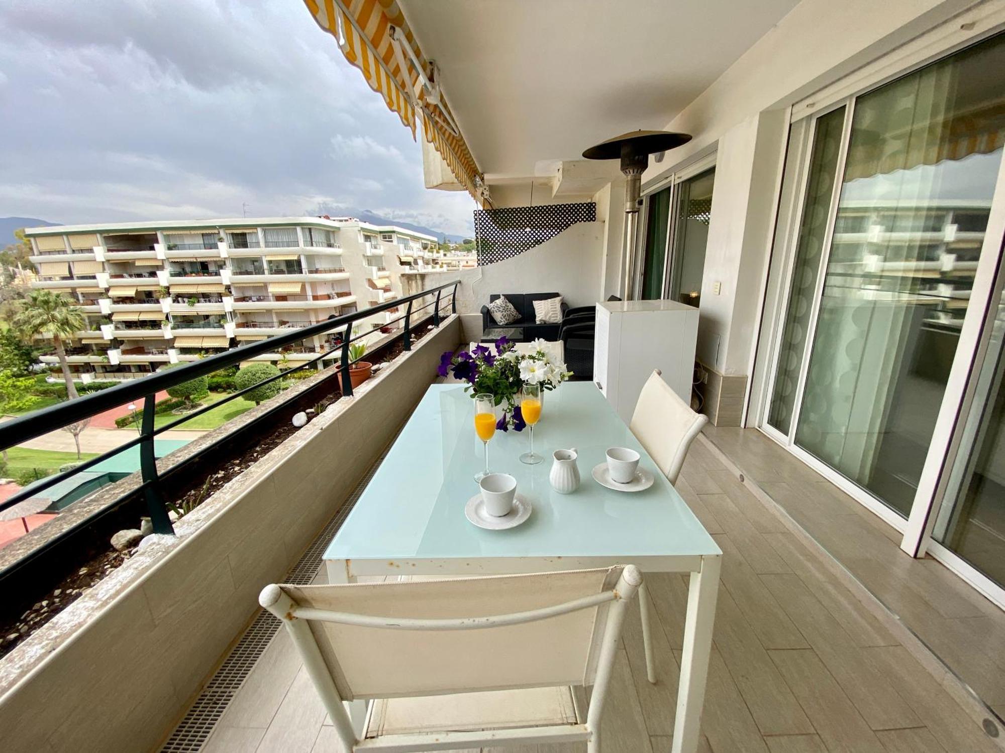 Apartamento Con Vistas Y Terraza En Guadalmina Mad Marbella Exterior foto
